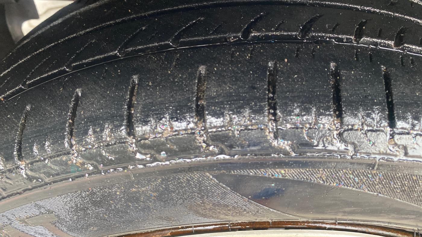 2020 Maruti Baleno DELTA PETROL 1.2, Petrol, Manual, 1,14,260 km, Left Front Tyre Tread
