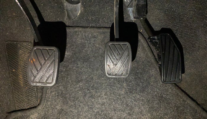 2018 Maruti Baleno ALPHA PETROL 1.2, Petrol, Manual, 51,393 km, Pedals