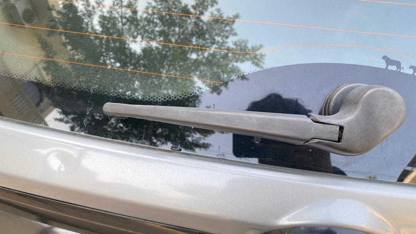2021 Tata NEXON XZ PLUS PETROL DARK EDITION, Petrol, Manual, 1,07,792 km, Rear Wiper