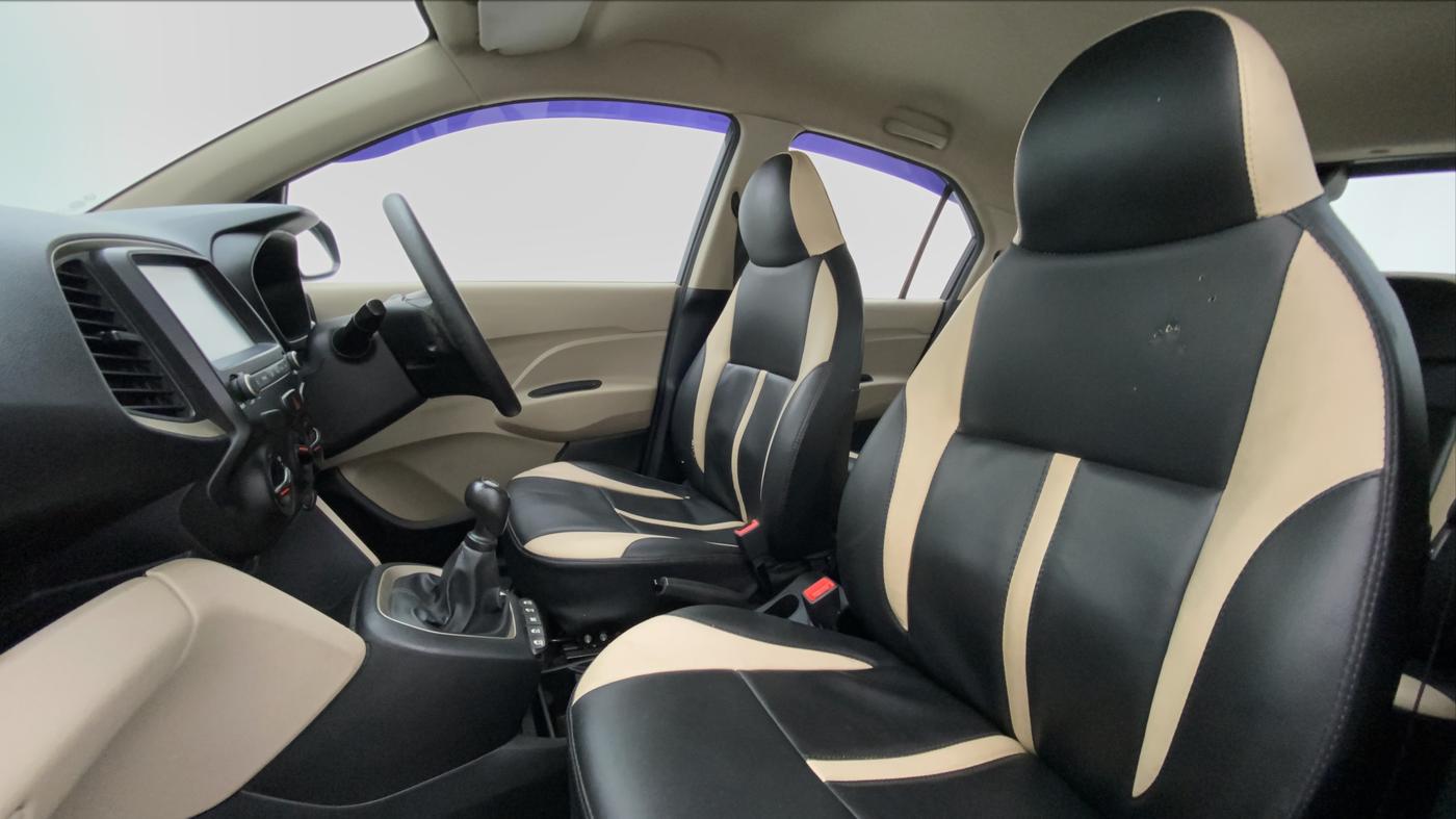 2020 Hyundai NEW SANTRO 1.1 SPORTZ MT CNG, CNG, Manual, 37,396 km, Right Side Front Door Cabin