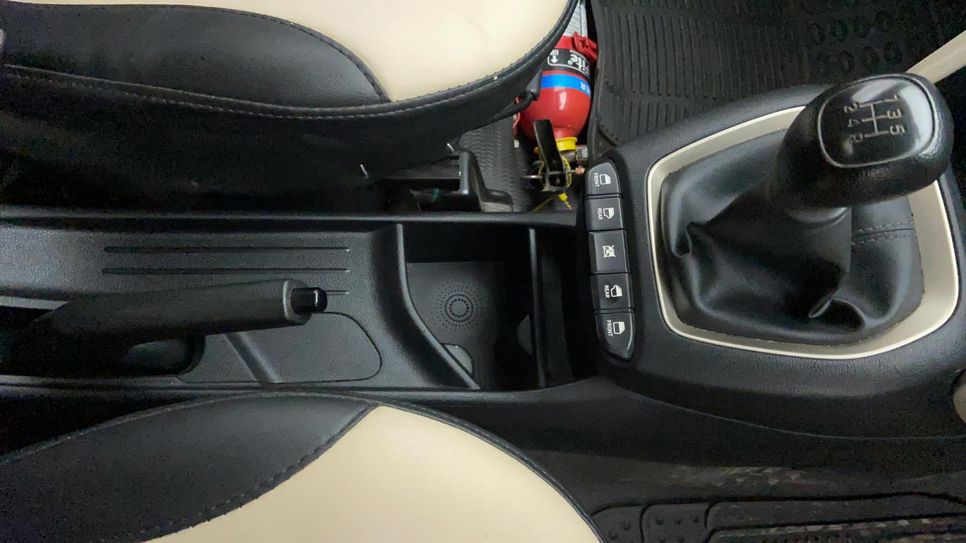 2020 Hyundai NEW SANTRO 1.1 SPORTZ MT CNG, CNG, Manual, 37,396 km, Gear Lever
