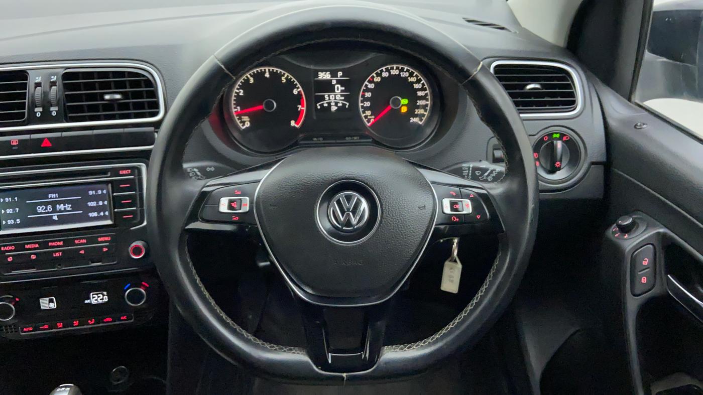 2014 Volkswagen Polo GT TSI 1.2 PETROL AT, Petrol, Automatic, 51,012 km, Steering Wheel Close Up