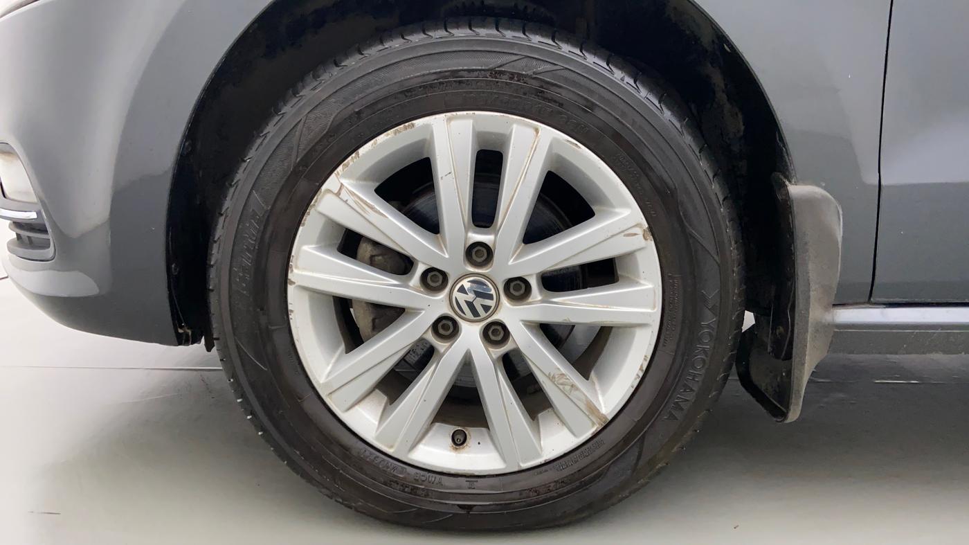 2014 Volkswagen Polo GT TSI 1.2 PETROL AT, Petrol, Automatic, 51,012 km, Left Front Wheel