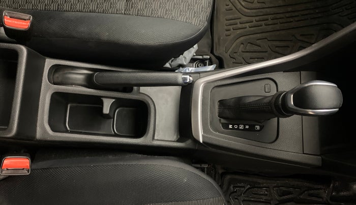 2023 Maruti BREZZA VXI AT SMART HYBRID, Petrol, Automatic, 5,425 km, Gear Lever