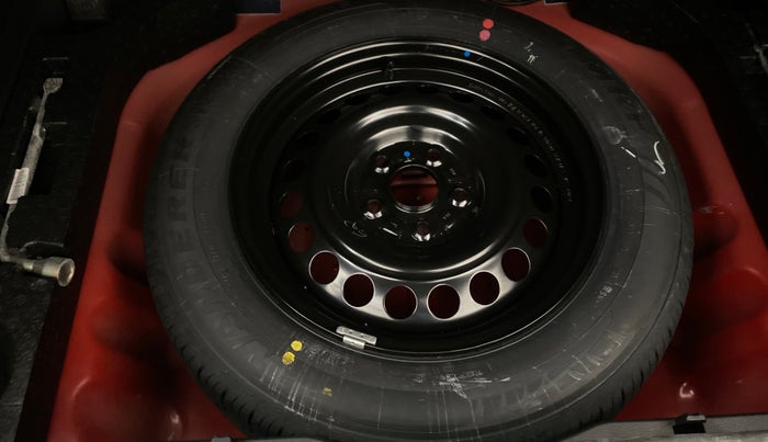 2023 Maruti BREZZA VXI AT SMART HYBRID, Petrol, Automatic, 5,425 km, Spare Tyre