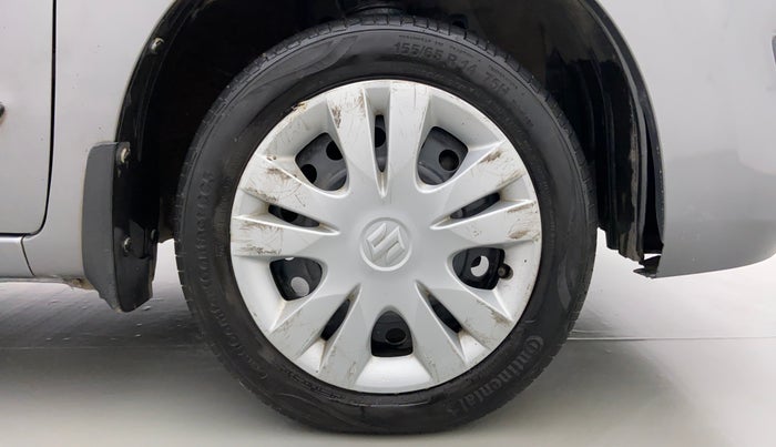 2016 Maruti Wagon R 1.0 VXI AMT, Petrol, Automatic, 43,661 km, Right Front Wheel