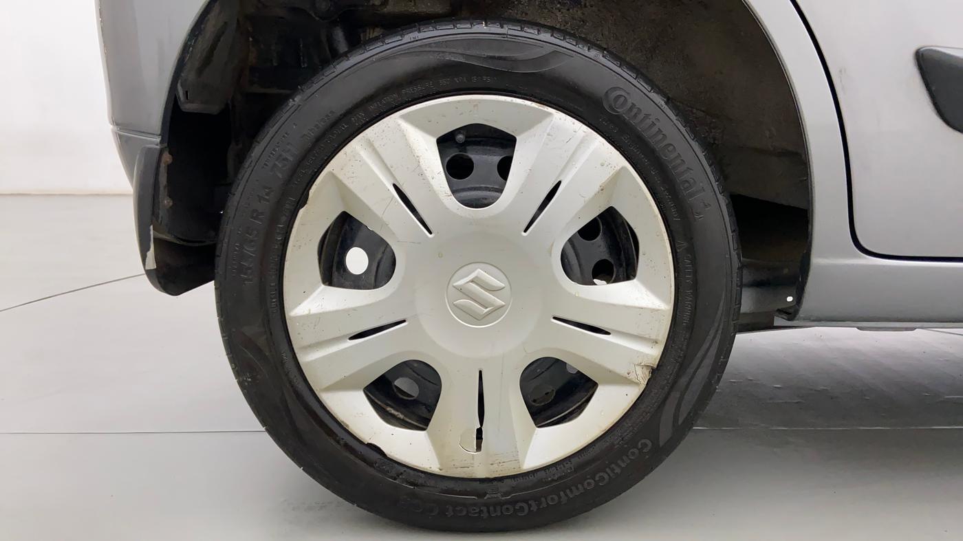 2016 Maruti Wagon R 1.0 VXI AMT, Petrol, Automatic, 43,661 km, Right Rear Wheel