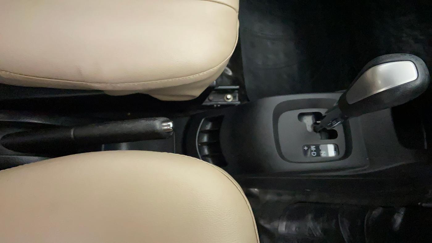 2016 Maruti Wagon R 1.0 VXI AMT, Petrol, Automatic, 43,661 km, Gear Lever