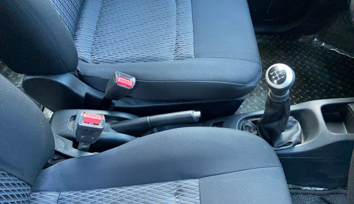 2013 Maruti Wagon R Stingray VXI, Petrol, Manual, 21,288 km, Gear Lever