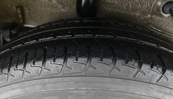 2018 Maruti Celerio X ZXI (O) AMT, Petrol, Automatic, 49,192 km, Right Rear Tyre Tread