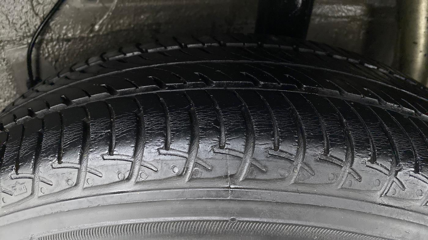 2018 Maruti Celerio X ZXI (O) AMT, Petrol, Automatic, 49,192 km, Left Rear Tyre Tread