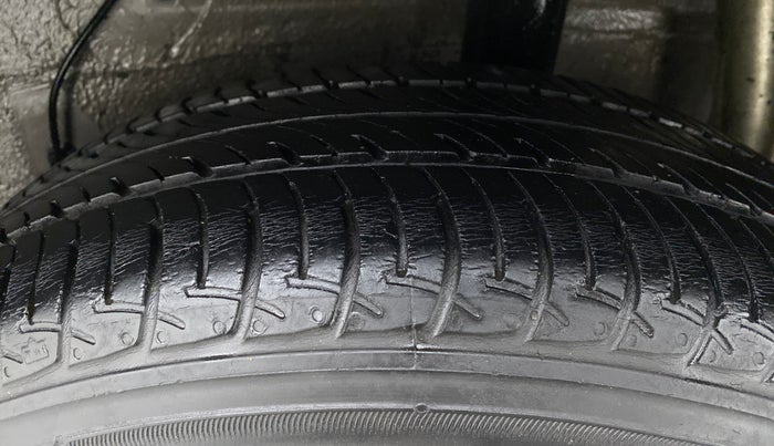 2018 Maruti Celerio X ZXI (O) AMT, Petrol, Automatic, 49,192 km, Left Rear Tyre Tread