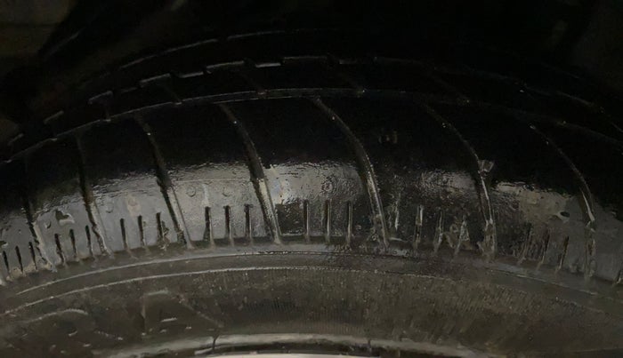 2013 Honda Brio S MT, Petrol, Manual, 67,526 km, Left Rear Tyre Tread