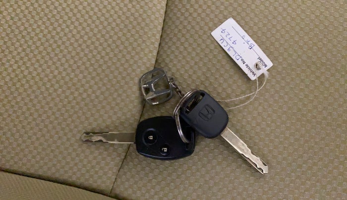 2013 Honda Brio S MT, Petrol, Manual, 67,526 km, Key Close Up