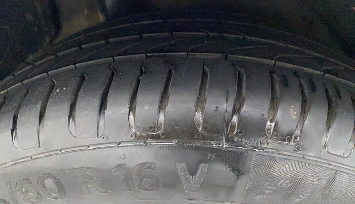 2019 Hyundai New Elantra 2.0 SX MT PETROL, Petrol, Manual, 60,472 km, Right Rear Tyre Tread