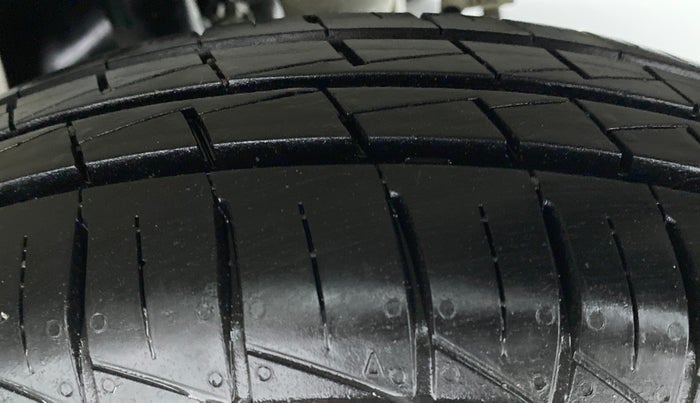 2021 Maruti Alto VXI, Petrol, Manual, 1,498 km, Left Rear Tyre Tread