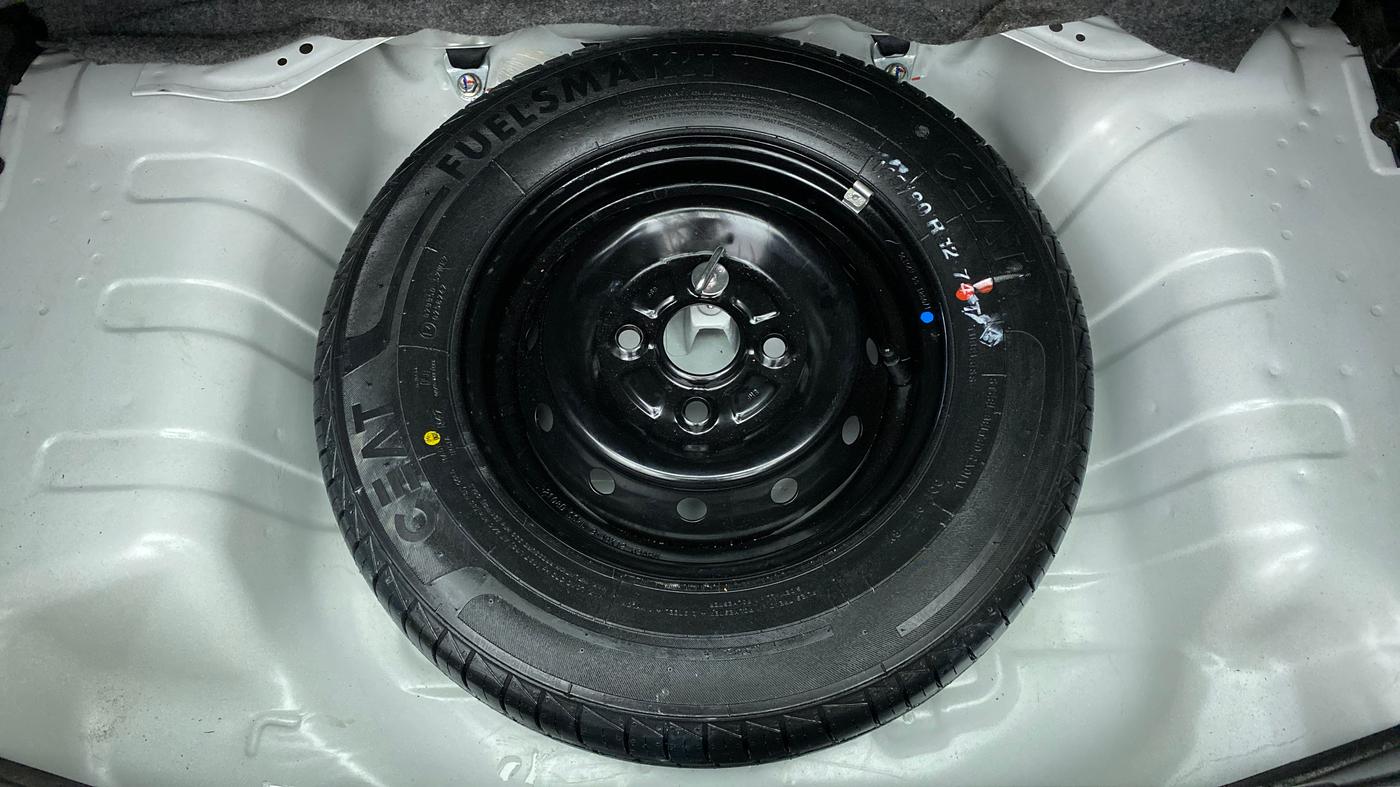 2021 Maruti Alto VXI, Petrol, Manual, 1,498 km, Spare Tyre