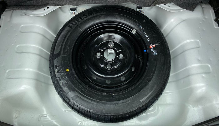 2021 Maruti Alto VXI, Petrol, Manual, 1,498 km, Spare Tyre