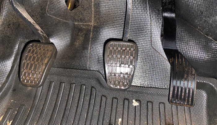 2023 Tata NEXON SMART+ 1.2 PETROL, Petrol, Manual, 46,667 km, Pedals