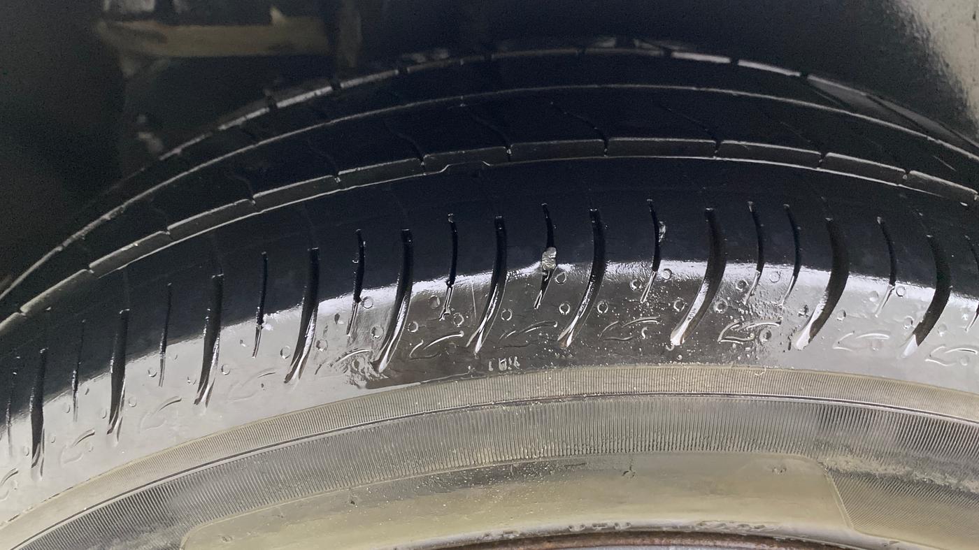 2015 Maruti Ertiga VDI, Diesel, Manual, 82,454 km, Right Rear Tyre Tread