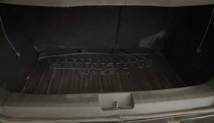 2021 Nissan MAGNITE XL TURBO CVT, Petrol, Automatic, 20,639 km, Boot Inside