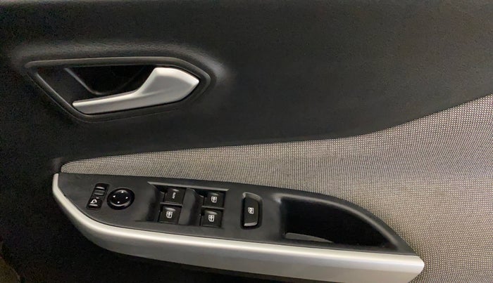 2021 Nissan MAGNITE XL TURBO CVT, Petrol, Automatic, 20,639 km, Driver Side Door Panels Control