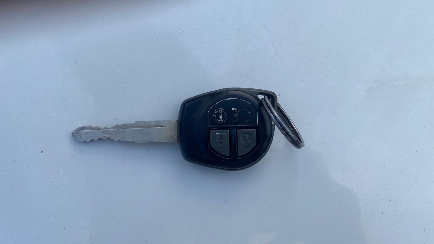 2021 Maruti Dzire VXI, Petrol, Manual, 40,980 km, Key Close Up