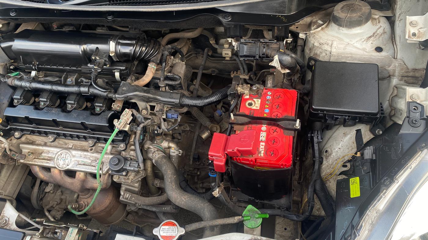 2021 Maruti Dzire VXI, Petrol, Manual, 40,980 km, Engine View - Left