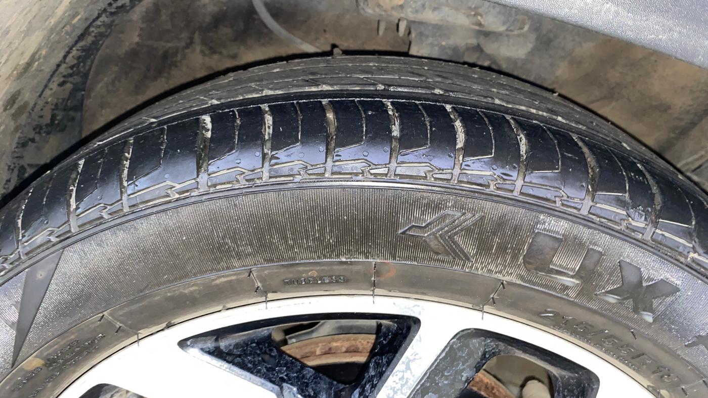 2023 KIA SELTOS  GTX Plus 1.5 Turbo Petrol DCT, Petrol, Automatic, 13,096 km, Right Front Tyre Tread