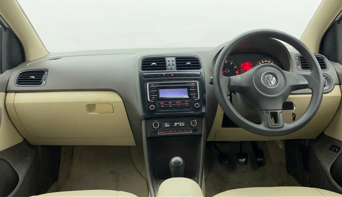 2013 Volkswagen Vento COMFORTLINE MT PETROL, Petrol, Manual, 53,102 km, Dashboard