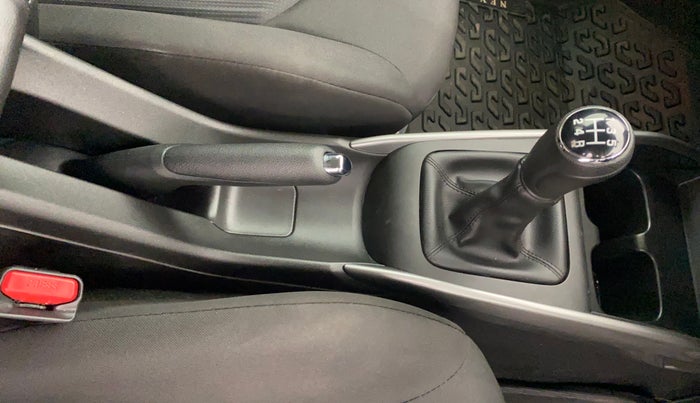 2023 Maruti Baleno ALPHA PETROL 1.2, Petrol, Manual, 7,806 km, Gear Lever