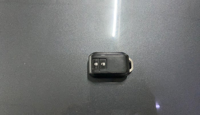 2023 Toyota Glanza G AMT, Petrol, Automatic, 24,802 km, Key Close Up