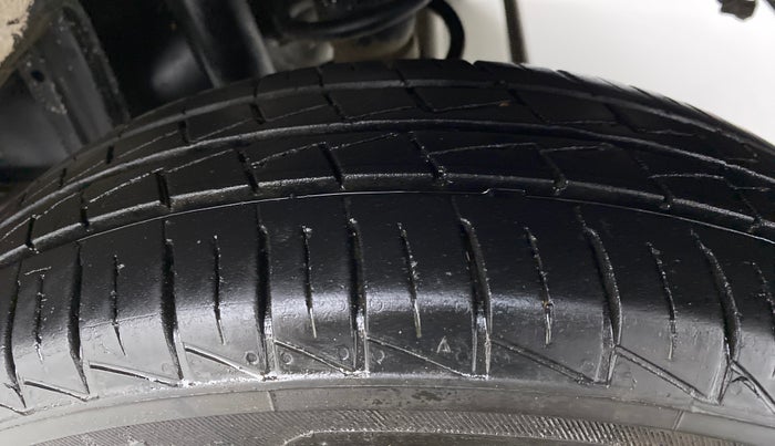 2021 Maruti Alto VXI, Petrol, Manual, 10,735 km, Left Rear Tyre Tread