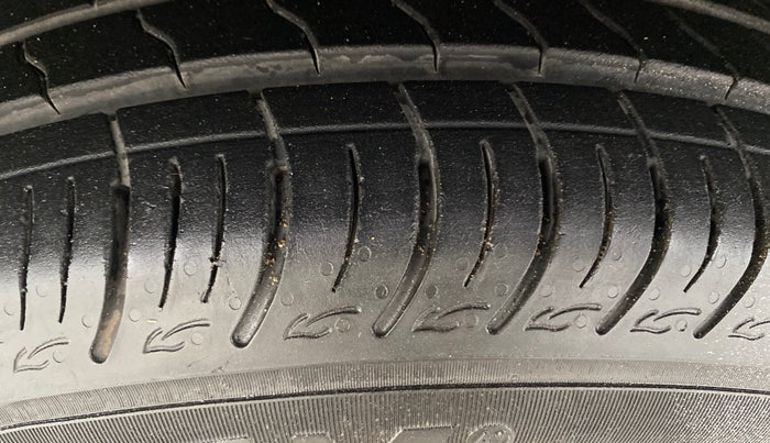 2018 Hyundai Elite i20 ASTA 1.2  CVT, Petrol, Automatic, 45,134 km, Left Front Tyre Tread