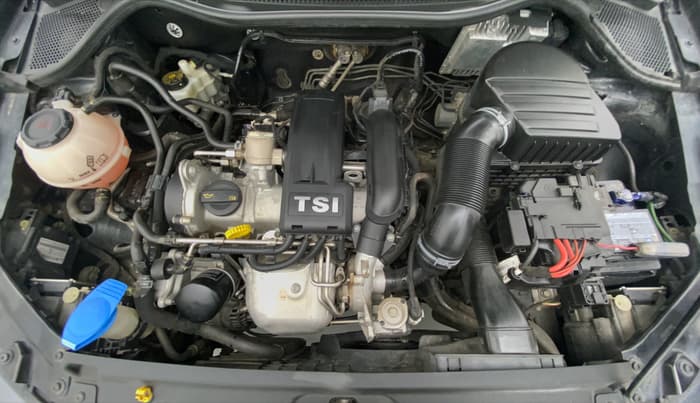 2019 Volkswagen Vento 1.2 TSI HIGHLINE PLUS AT, Petrol, Automatic, 38,090 km, Open Bonet