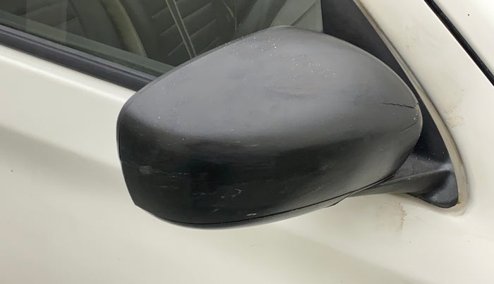 2016 Maruti Alto K10 VXI, Petrol, Manual, 76,751 km, Right rear-view mirror - Cover has minor damage