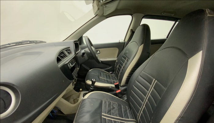 2016 Maruti Alto K10 VXI, Petrol, Manual, 76,751 km, Right Side Front Door Cabin