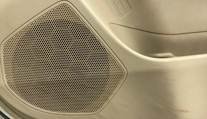 2019 Maruti Dzire VXI, CNG, Manual, 19,140 km, Speaker