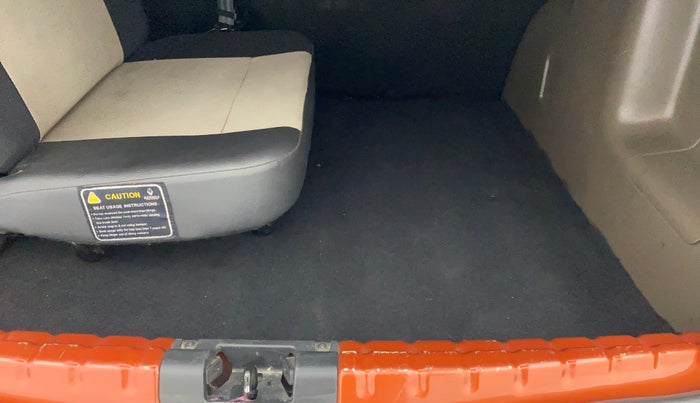 2018 Renault Duster 110 PS RXZ 4X2 AMT DIESEL, Diesel, Automatic, 66,671 km, Boot Inside