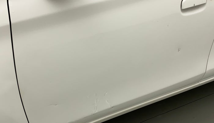 2017 Maruti Alto 800 LXI, Petrol, Manual, 47,801 km, Front passenger door - Slightly dented