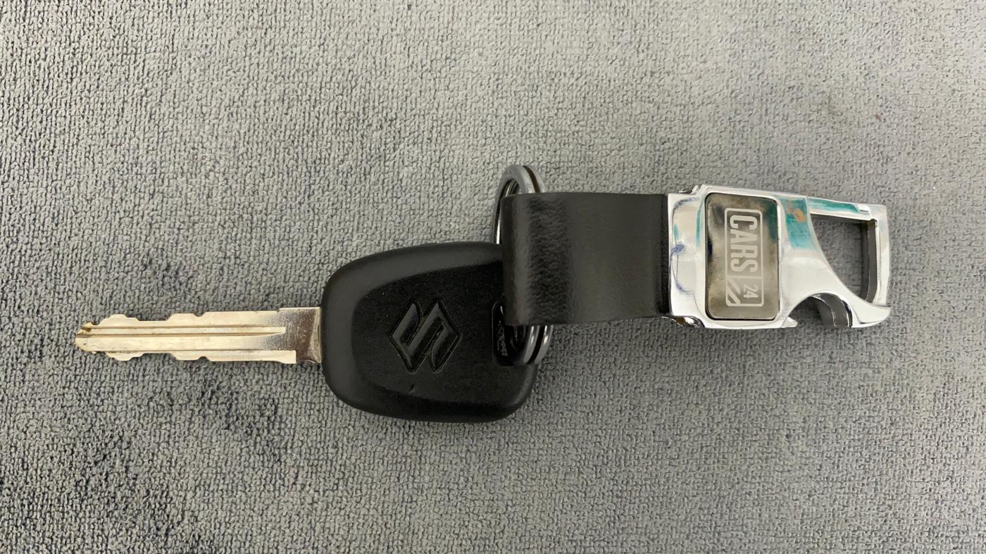 2017 Maruti Alto 800 LXI, Petrol, Manual, 47,801 km, Key Close Up