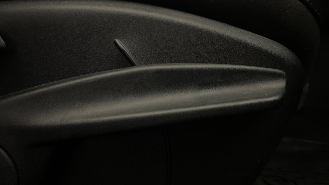 2020 Jeep Compass TRAILHAWK (O) 2.0 4X4, Diesel, Automatic, 1,37,802 km, Driver Side Adjustment Panel