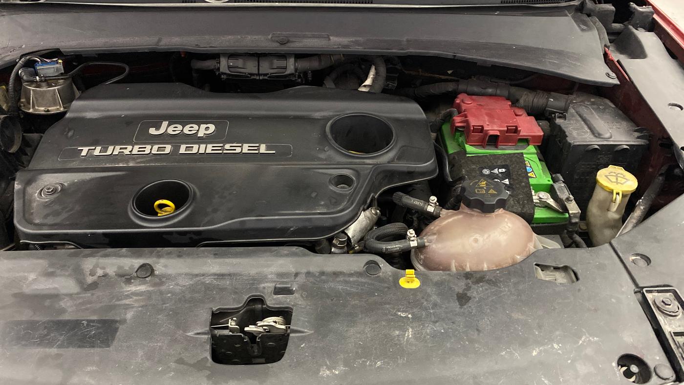 2020 Jeep Compass TRAILHAWK (O) 2.0 4X4, Diesel, Automatic, 1,37,802 km, Engine View - Left