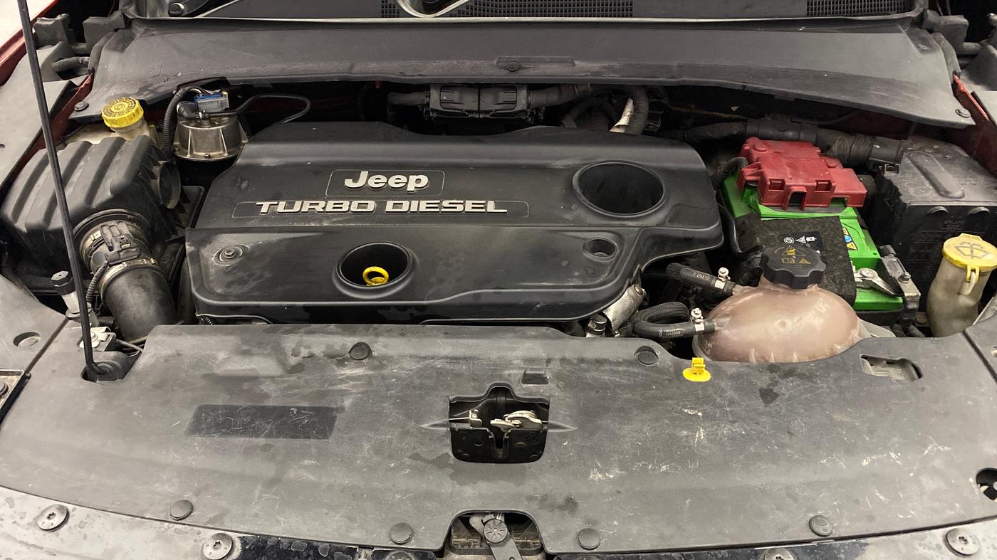 2020 Jeep Compass TRAILHAWK (O) 2.0 4X4, Diesel, Automatic, 1,37,802 km, Engine View