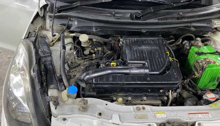 2016 Maruti Swift Dzire VXI, CNG, Manual, 96,129 km, Engine View - Right