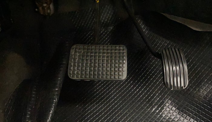 2018 Tata Tiago XZA PETROL, Petrol, Automatic, 90,612 km, Pedals