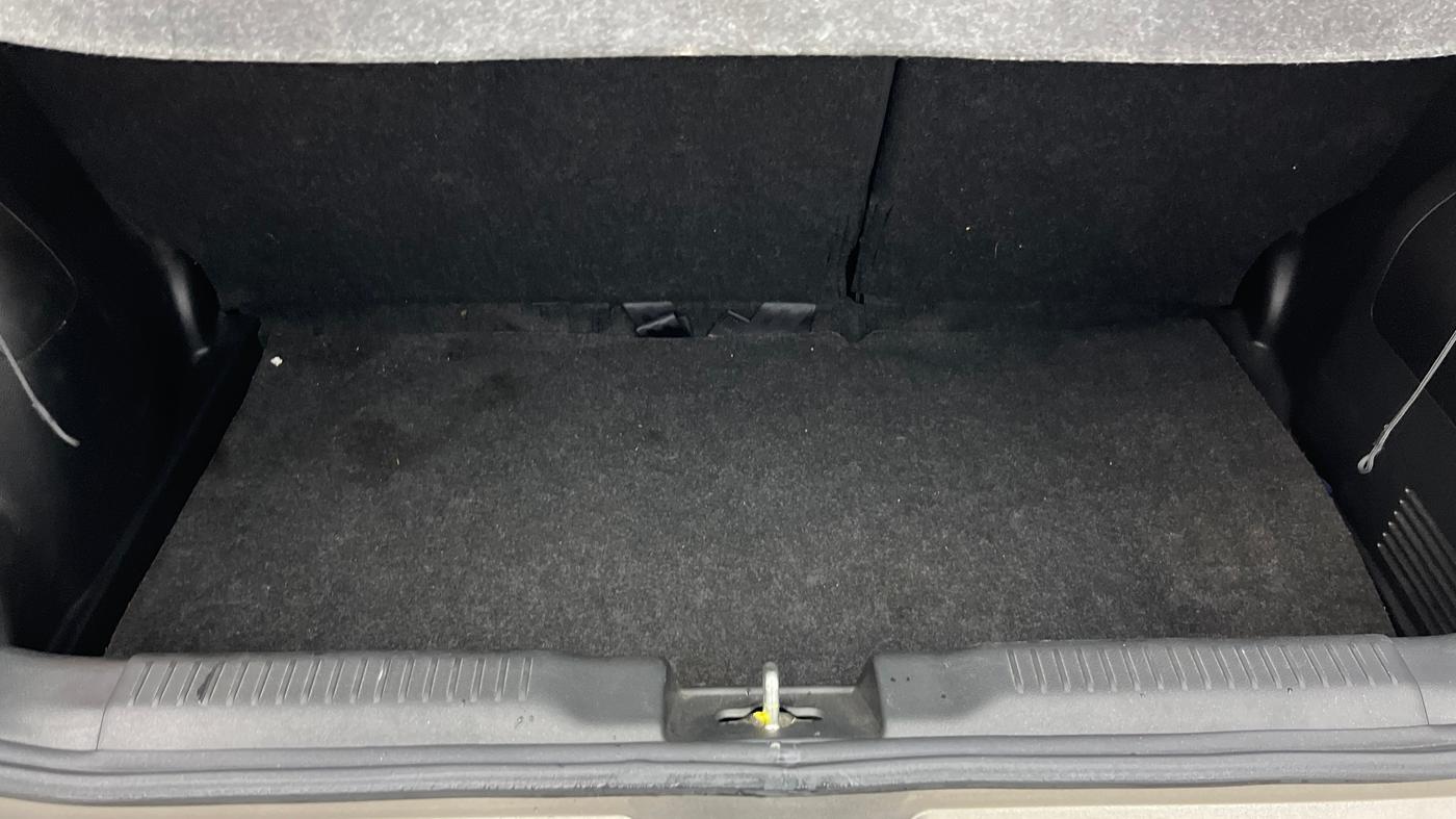 2023 Maruti Swift ZXI PLUS AMT, Petrol, Automatic, 14,108 km, Boot Inside