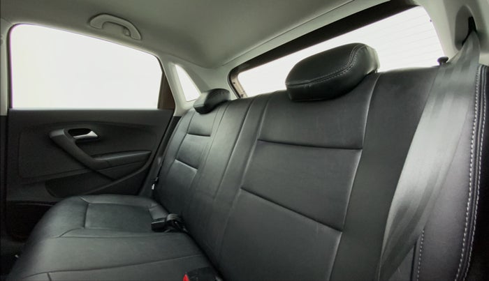 2019 Volkswagen Polo HIGH LINE PLUS 1.0, Petrol, Manual, 21,142 km, Right Side Rear Door Cabin
