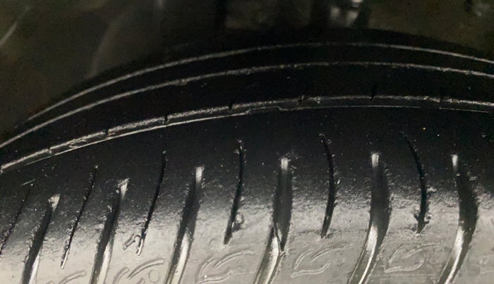 2020 KIA SONET GTX PLUS 1.0 DCT, Petrol, Automatic, 54,646 km, Left Front Tyre Tread