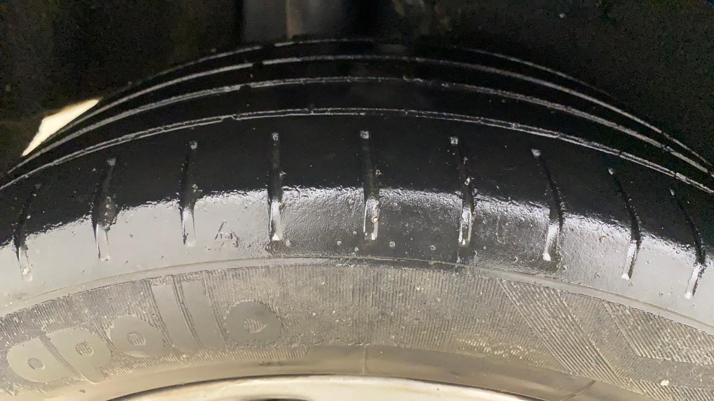 2017 Maruti Baleno ALPHA PETROL 1.2, Petrol, Manual, 86,961 km, Right Rear Tyre Tread